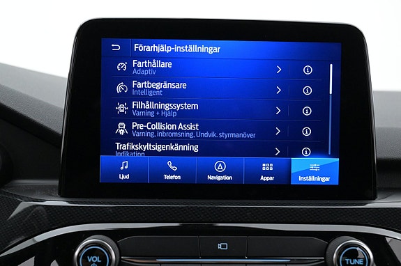 Ford Kuga 17 of 27
