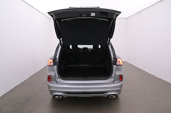 Ford Kuga 23 of 27