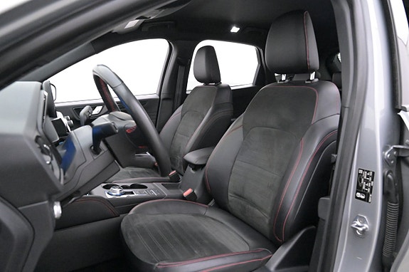 Ford Kuga 9 of 27