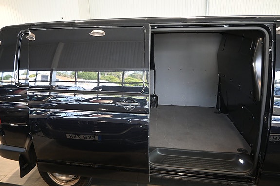 Volkswagen Transporter 10 of 22