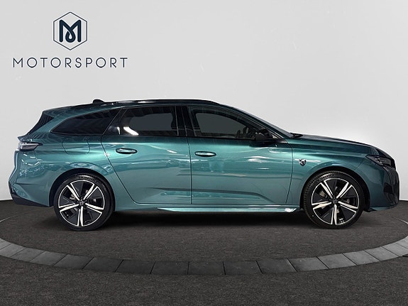 Peugeot 308 7 of 17