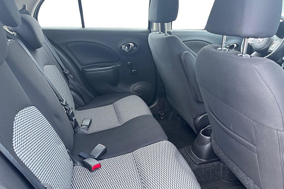 Nissan Micra 19 of 24