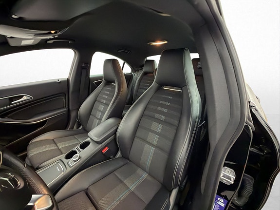 Mercedes-Benz CLA200 9 of 26
