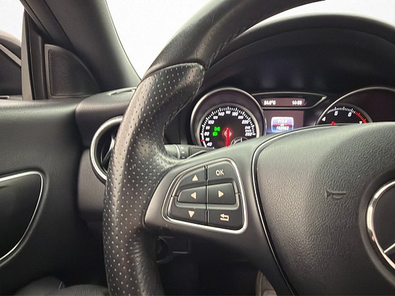 Mercedes-Benz CLA200 15 of 26