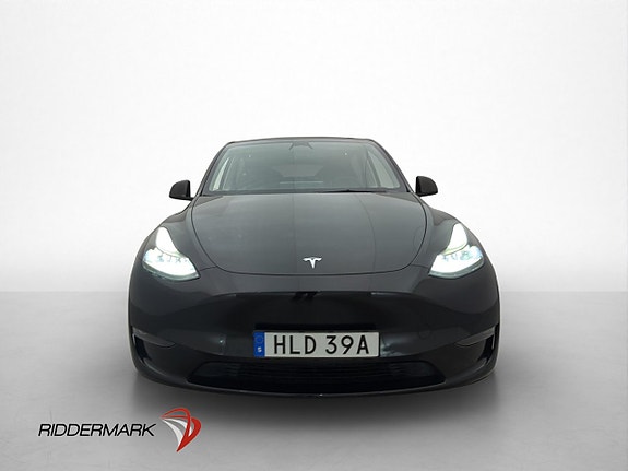 Tesla Model Y 3 of 30