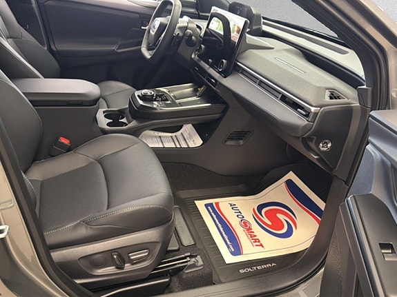 Subaru Solterra 12 of 24
