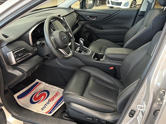 Subaru Outback 10 of 23