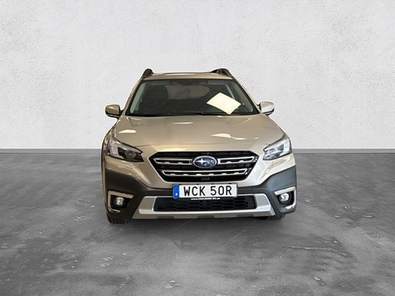 Subaru Outback 8 of 23