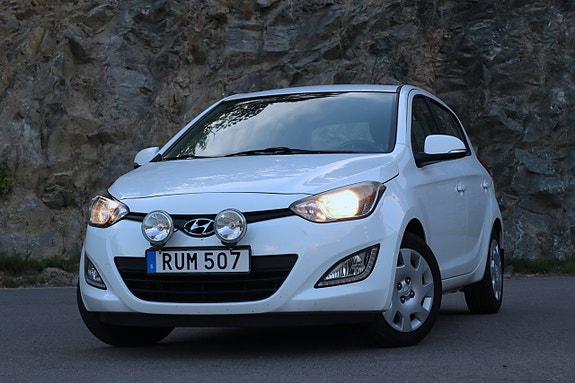 Hyundai i20 8 of 23