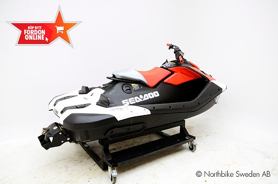 Sea-Doo Spark Trixx 1up DEMO -26 3 of 5
