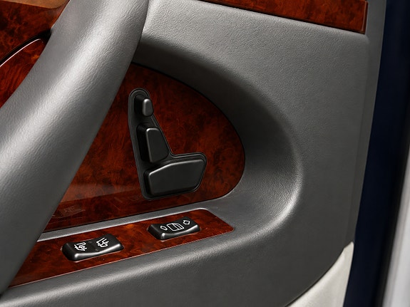 Mercedes-Benz S500 5 of 22
