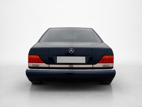 Mercedes-Benz S500 9 of 22