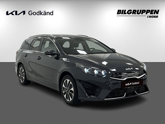Kia Ceed 3 of 19