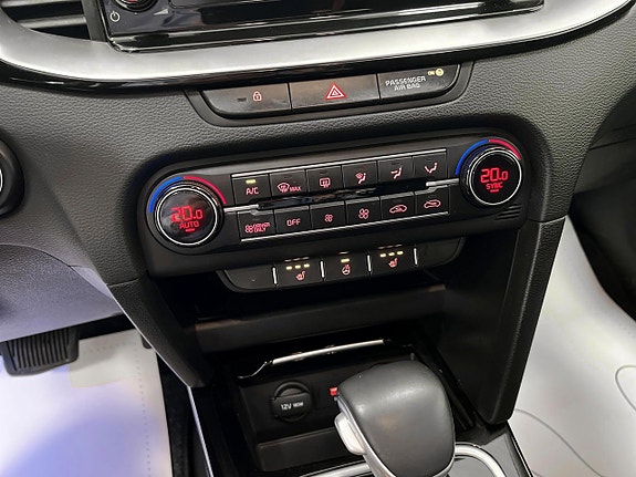 Kia Ceed 13 of 19