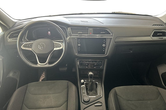 Volkswagen Tiguan Allspace 11 of 30