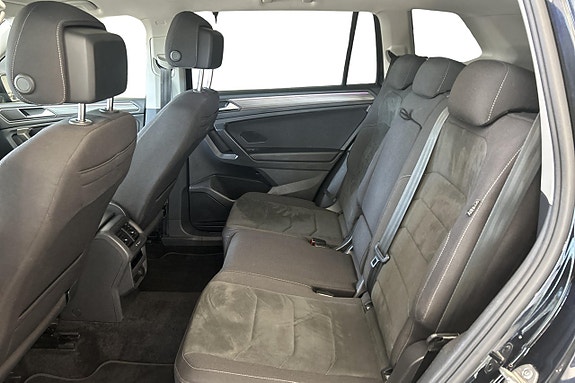 Volkswagen Tiguan Allspace 16 of 30