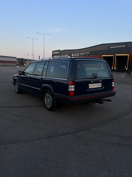 Volvo 740 4 of 11