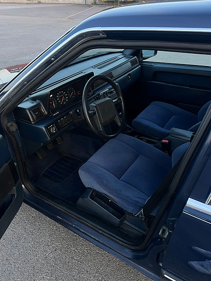 Volvo 740 6 of 11
