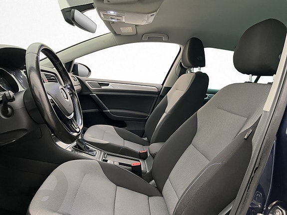 Volkswagen e-Golf VII 12 of 30