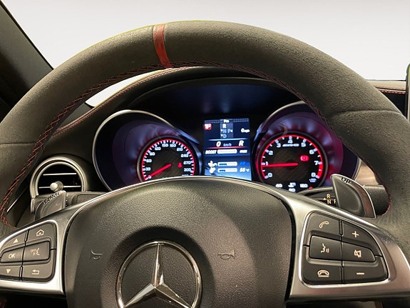 Mercedes-Benz C63 21 of 26