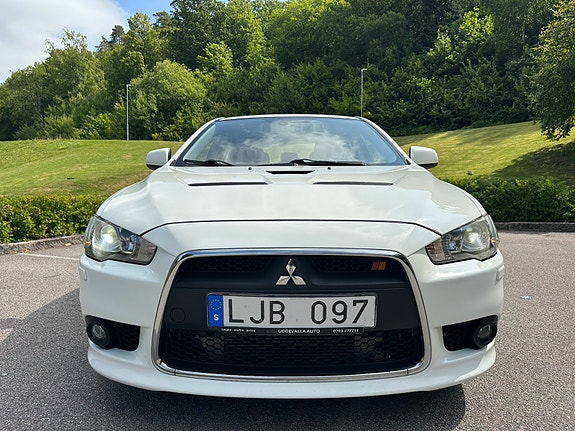 Mitsubishi Lancer 5 of 13