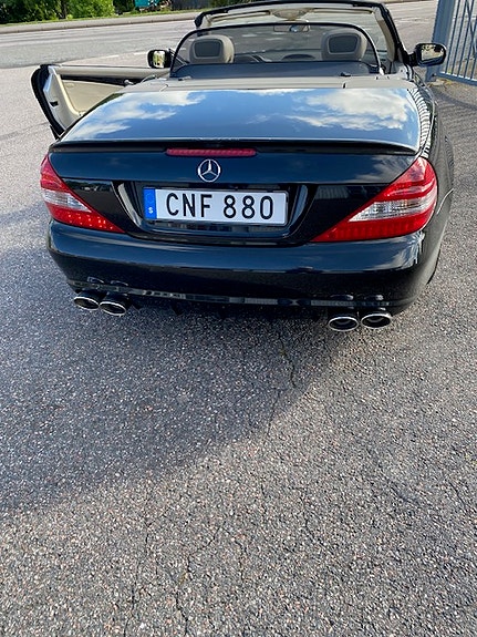 Mercedes-Benz SL350 2 of 4