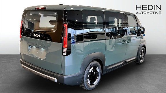 Kia PV5 2 of 15