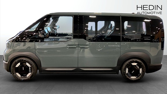 Kia PV5 6 of 15