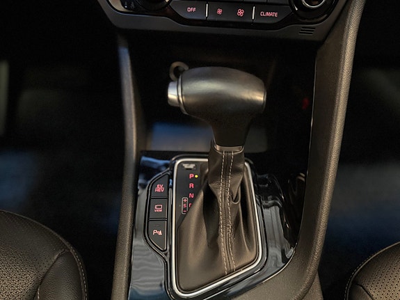 Kia Niro 16 of 21
