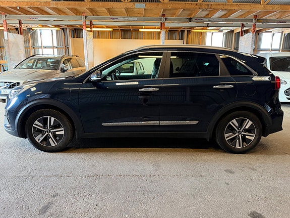 Kia Niro 2 of 21