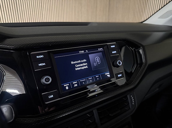 Volkswagen T-Cross 26 of 28