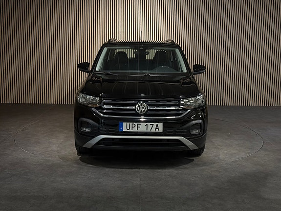 Volkswagen T-Cross 9 of 28
