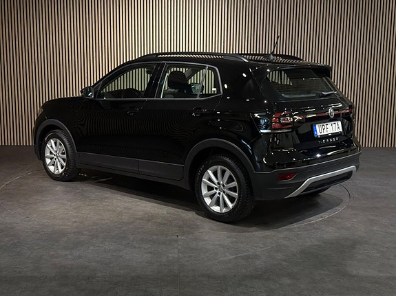 Volkswagen T-Cross 6 of 28