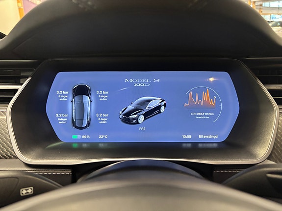 Tesla Model S 8 of 14