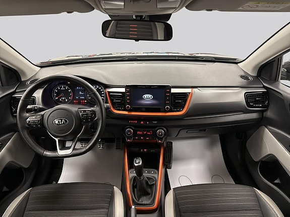Kia Stonic 10 of 18