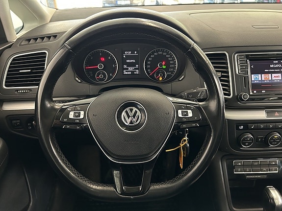 Volkswagen Sharan 15 of 24