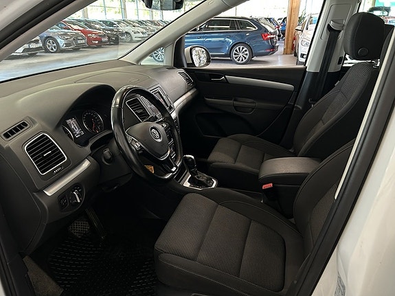 Volkswagen Sharan 16 of 24