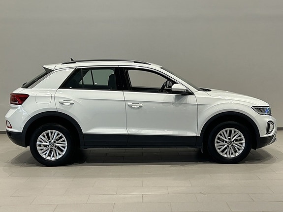 Volkswagen T-Roc 5 of 19