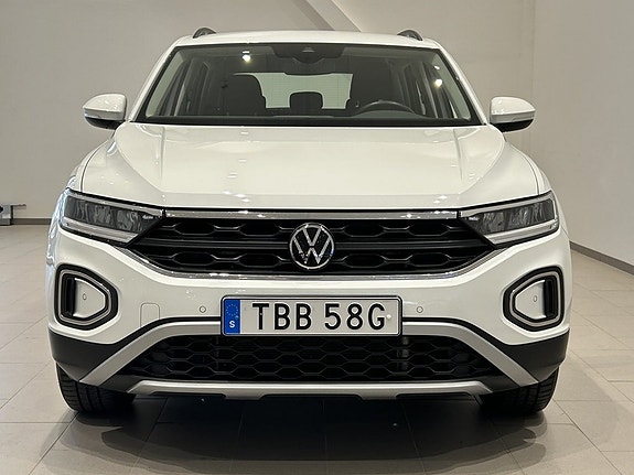 Volkswagen T-Roc 3 of 19