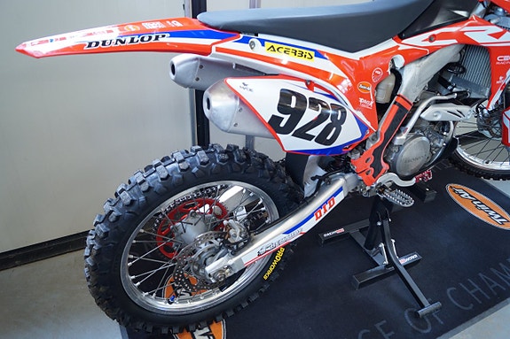 Honda CRF 250 7 of 9