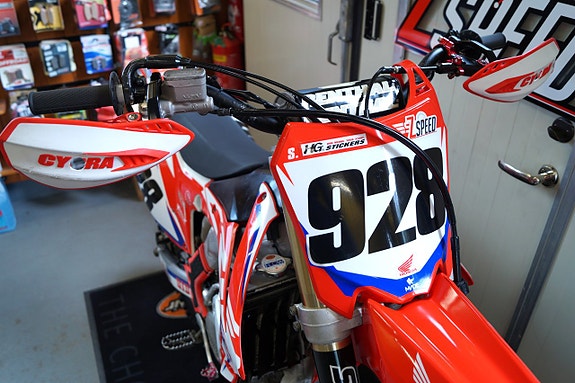 Honda CRF 250 9 of 9