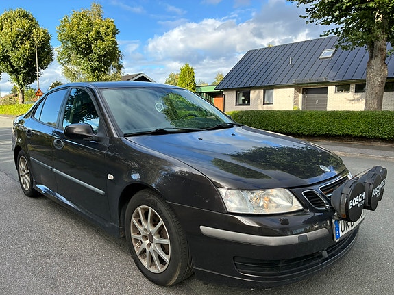 Saab 9-3 2 of 6