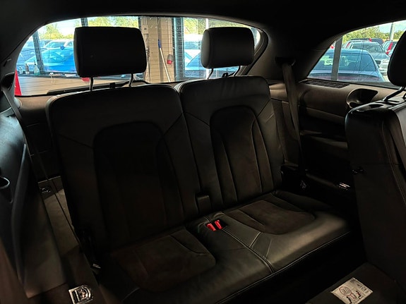 Audi Q7 29 of 29