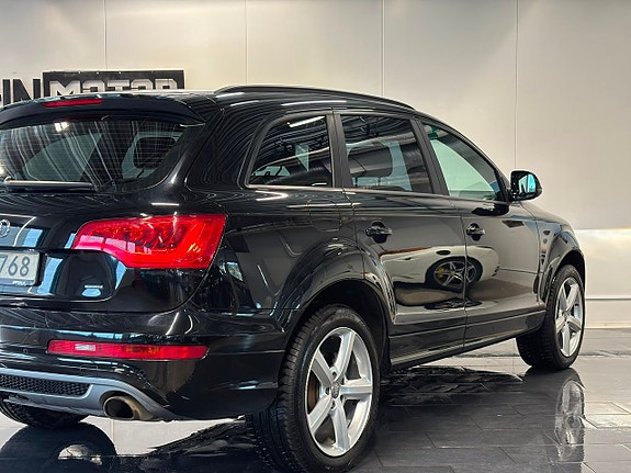Audi Q7 10 of 29