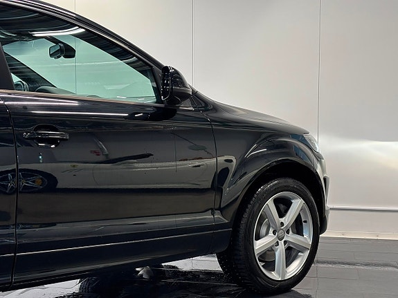 Audi Q7 11 of 29