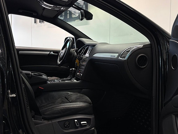 Audi Q7 25 of 29