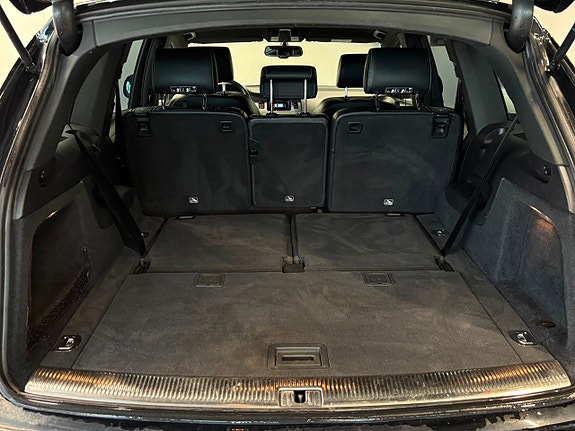 Audi Q7 9 of 29
