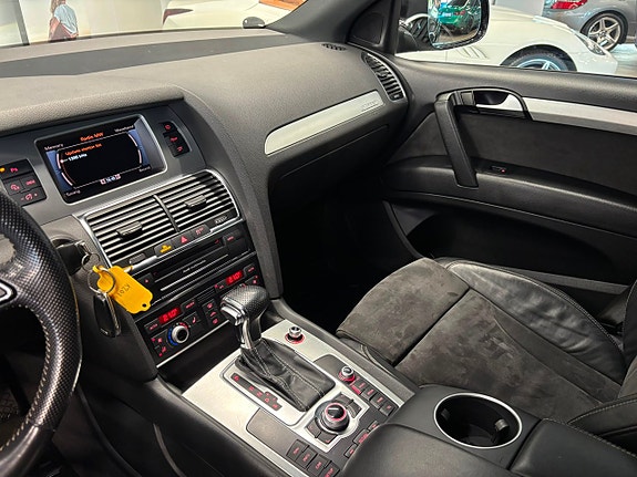 Audi Q7 20 of 29