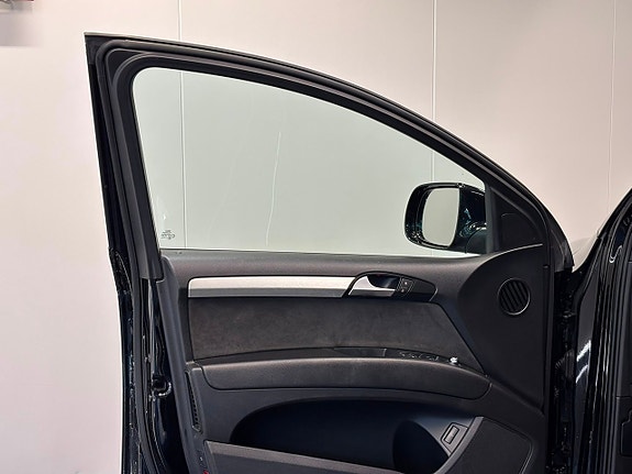 Audi Q7 13 of 29