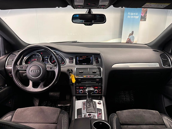 Audi Q7 17 of 29